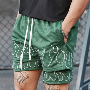 Shorts de sport pour homme de haute qualité à double couche en mesh 2 en 1, impression de logo personnalisé, shorts de basket-ball en mesh pour homme - Product Image 1