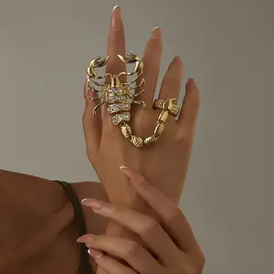 Nuovo esagerato Punk Scorpion due pezzi di cristallo regolabile retrò personalità animale grande anello speciale gioielli in stile Rock