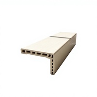 Fabricant Direct – Ensemble de Cadres de Porte et Architraves WPC Modernes, Étanche et Résistant à l'Humidité, Solution Complète pour Projets Hôteliers