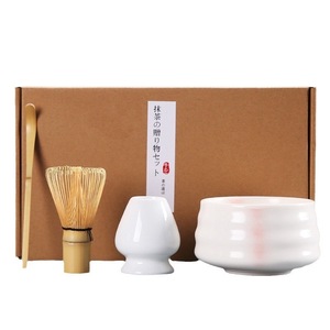 Juego de Té Matcha de Cerámica Japonesa Jalo con Batidor de Bambú, Soporte y Cuchara - Kit de Té Verde Matcha en Polvo de Diseño Moderno - Product Image 2