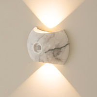 Lampe murale LED magnétique sans fil, sans perçage, moderne et minimaliste, best-seller transfrontalier, E26, à intensité variable, pour chambre à coucher/chevet, rechargeable