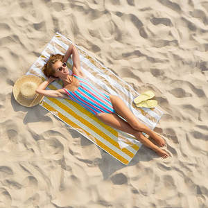 Toalla Deportiva de Microfibra, Suave y Absorbente, Gran Venta para el Verano, Estampada, Cómoda para Nadar en la Playa - Product Image 1