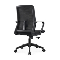 Chaise de bureau en tissu maillé noir avec soutien lombaire Bureau d'ordinateur du personnel de l'hôtel Hilton au Pakistan