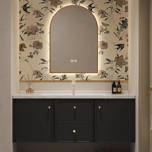 Armoire en bois massif avec peinture noire imperméable, design classique Shaker pour projets de salles de bain d'hôtels - Product Image 1