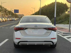 2022 Nissan Skyline 1.6L XL CVT édition confort berline en cuir d'occasion direction gauche économe en carburant et bien entretenu - Product Image 3