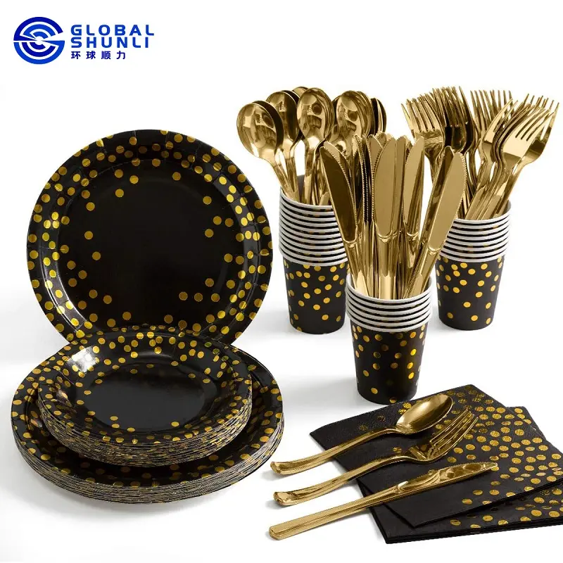 Shunliชุดอาหารเย็นกระดาษที่ใช้แล้วทิ้ง,อุปกรณ์งานปาร์ตี้สีดำและสีทองแผ่นกระดาษสีดำผ้ากันเปื้อนถ้วยส้อมพลาสติกสีทอง