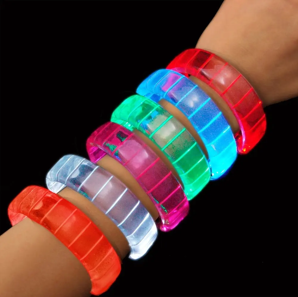 Led Armbanden Bangles Light Up Armband Glow Knipperende Zachte Rubber Armband Voor Partij Decoratie Kerst Kids Gift