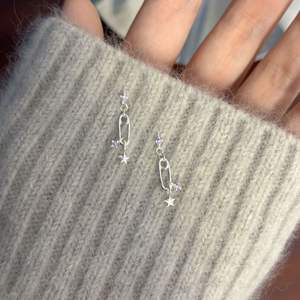 Pendientes de Plata de Ley S925 con Diseño de Cielo Estrellado de Alta Gama, con Circonita, Estilo Clip, Colgantes de Moda - Product Image 3