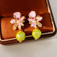 Anting Bunga Berlapis Berlian Gaya Vintage Prancis, Anting Trendi dan Populer ala Instagram untuk Wanita