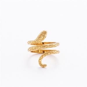 Vente en gros : Bagues serpent populaires plaquées or, ajustables, en acier inoxydable fin, pour femmes - Product Image 6