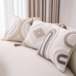 Coussin Carré en Coton et Lin de Style Bohème à Motif Géométrique, avec Housse à Pompons et Noyau, pour Canapé, Chevet, Fenêtre en Saillie et Dossier à Usage Domestique - Product Image 1