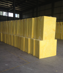 صوف زجاجي مقاوم للحريق للجدران الخارجية للمباني السكنية صنع في الصين. صوف زجاجي غير قابل للاحتراق - Product Image 1