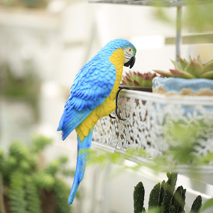 Ornements de jardin Ornements suspendus Vente en gros Perroquet artificiel <span class=keywords><strong>Oiseau</strong></span> Décoration Pots suspendus Figurine de perroquet d'extérieur Statue - Product Image 2
