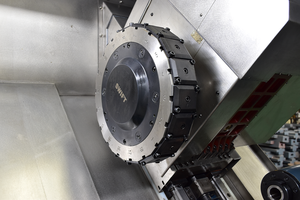Torno CNC de Precisión de 3 Ejes con Torreta Motorizada y Bancada Inclinada HS HTS-800-8PY, Horizontal, de un Solo Husillo, para Trabajo Mediano, Eje Y de Alta Precisión - Product Image 3