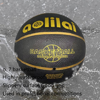 Ballon de basketball classique noir et or en caoutchouc épaissi, imperméable, pour l'entraînement sportif quotidien sur le campus