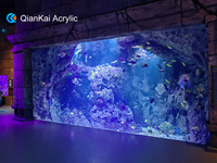 Grand aquarium carré en acrylique personnalisé Oceanarium de luxe moderne au design emballé dans une boîte