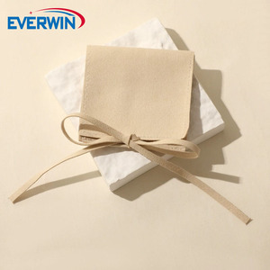 Bolsa de Almacenamiento de Joyería EVERWIN Personalizada de Microfibra, Forma de Sobre, Cierre de Botón, Estuche de Almacenamiento Portátil - Product Image 3