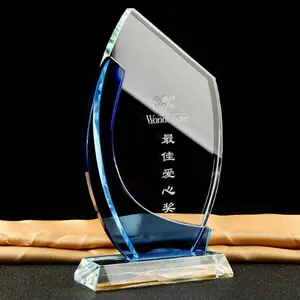 ขายร้อนคริสตัลรางวัลรางวัลแก้วสีฟ้าใสรางวัลเหรียญสำหรับโรงเรียนการแข่งขันกีฬากิจกรรมของที่ระลึก