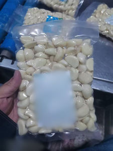 Fabrika Tedarikli %100 Taze Soyulmuş Sarımsak, Yüksek Kalite ve En İyi Fiyat, Vakumlu Paketlenmiş Soyulmuş Taze Sarımsak - Product Image 2