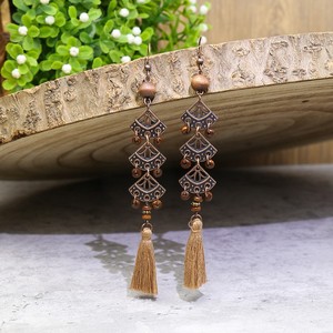 Boucles d'oreilles bohèmes en bois avec pampilles, design antique plaqué bronze, bijoux pendantes tendance pour femmes - Product Image 4