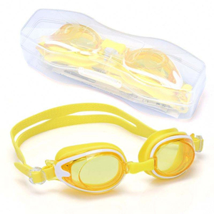 Gafas de Natación Universales para Adultos y Jóvenes con Diseño Antivaho e Impermeable y Lentes de PC - Product Image 1