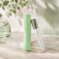 Atomiseur de parfum 10 ml, format voyage, rechargeable, sans bouchon, flacon pulvérisateur rotatif portable pour cadeau, parfum