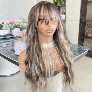 Perruques synthétiques longues à ondulations naturelles 13x4, très demandées, pour femmes américaines, avec frange naturelle - Product Image 2