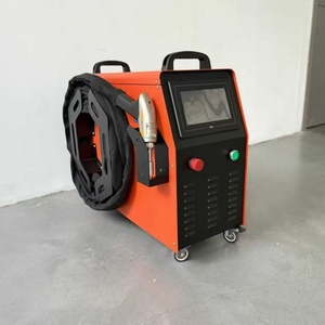 Machine de soudage au laser à refroidissement par air portative de 1500 W pour le métal - Product Image 1