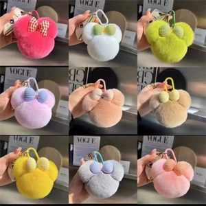 <span class=keywords><strong>Porte</strong></span>-<span class=keywords><strong>clés</strong></span> en <span class=keywords><strong>fourrure</strong></span> pelucheuse avec <span class=keywords><strong>pompon</strong></span> pour fille - Product Image 2