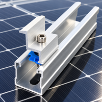 Support de fixation intermédiaire en aluminium pour panneaux solaires photovoltaïques avec conception à trou fendu pour système de montage de modules solaires pour auvents