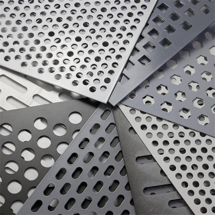 Perforiertes Edelstahlblech 304 – 30x25 Cm, Lochgitter Mit 1 Cm Löchern, 2,5 Mm Dick, Für Belüftung, Grill & DIY