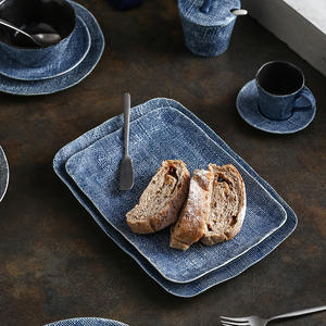 خمر جان مطبوعة من البورسلين الأوروبي, خمر جان مطبوعة من البورسلين الأوروبي قدح من البورسلين ، يأتي مع اللون الأزرق ، من البوليستر ، ويمكن استخدامه في المطاعم ، كما يأتي باللون الأزرق على شكل صينية من البورسلين ، ويمكن استخدامه في المطاعم ، كما يأتي على شكل تمثال من البورسلين على الطراز الأوروبي ، مع اللون الأزرق. - Product Image 3