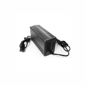 Cargador para Silla de Ruedas Eléctrica 24W 100-240V Enchufable para Uso con Scooter de Movilidad - Product Image 2
