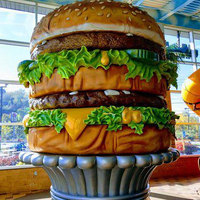 Sculpture de hamburger géant en résine décorative, taille réelle, statue de hamburger en fibre de verre