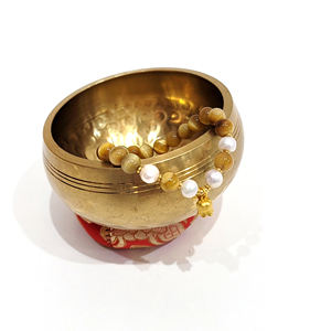 Bracelet en perles de coquille vintage en alliage exquis bijoux faits à la main pour femmes cadeau parfait pour elle - Product Image 4