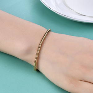 Pulsera de Cadena de Serpiente de Acero Inoxidable 304 de 3 mm, Chapada en Oro, Joyería Unisex, Pulsera de Moda - Product Image 2