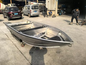 Bote de Pesca de Aluminio Premium de 3.6m, Lámina de Aluminio Marino de 1.5mm de Espesor, Bote Resistente y Ligero para Uso en Lagos, Ríos y Costas - Product Image 4