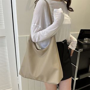 Sac fourre-tout haut de gamme pour femme, couleur unie, texturé, sac à bandoulière, nouveau style 2025, tenues de tous les jours, printemps 2024 - Product Image 4