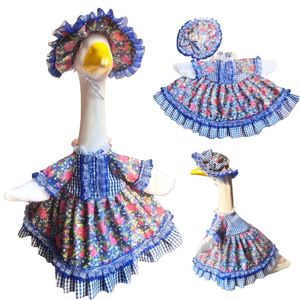 Vêtements de Porcherie pour Animaux de Compagnie en Gros, Nouveau Style 2026, Tenues Lolita en Polyester Portables, Coupe Princesse, Motif Canard Blanc de Dessin Animé, Populaires - Product Image 2