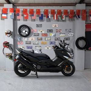 Moto sportive d'occasion <span class=keywords><strong>Yamaha</strong></span> TMAX <span class=keywords><strong>500</strong></span> 500CC à injection de carburant, bicylindre en parallèle refroidi par liquide, à essence - Product Image 4