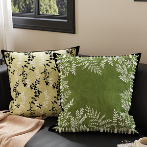 Housse <span class=keywords><strong>de</strong></span> <span class=keywords><strong>coussin</strong></span> <span class=keywords><strong>de</strong></span> canapé <span class=keywords><strong>de</strong></span> salon en forme carrée avec motif <span class=keywords><strong>de</strong></span> fleurs en peluche personnalisable antique avec noyau <span class=keywords><strong>Coussin</strong></span> <span class=keywords><strong>de</strong></span> dossier <span class=keywords><strong>de</strong></span> <span class=keywords><strong>chevet</strong></span> - Product Image 3