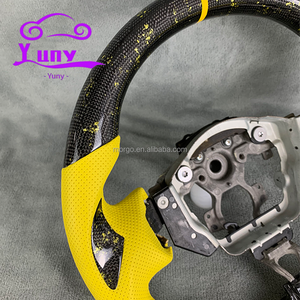 Volante de Fibra de Carbono Personalizado para Autos Nissan con Detalles para Nissan 370 370z Nismo Z34, Diseño Estilo Racing - Product Image 4