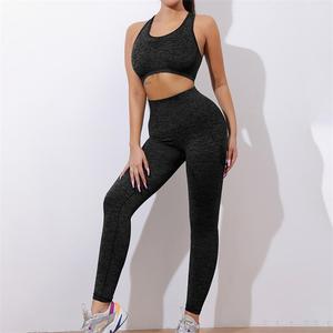 Vente en gros vêtements de yoga en satin de taille haute personnalisés collants pour le levage des fesses pantalons de yoga leggings pour femmes - Product Image 6