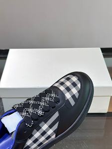 Chaussures de marche respirantes, antidérapantes, confortables et amortissantes. Tissu en maille sportive de haute qualité. Chaussures à fermeture par chaussette sur mesure pour hommes - Product Image 4