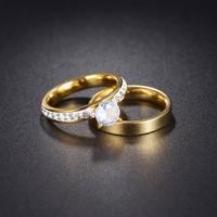 Nouvel Arrivage Lot de 2 Bagues en Acier Inoxydable 316L Plaqué Or, Serties de Cristaux Bling Bling, Écologiques, avec Sertissage Pavé