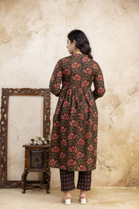 Elegant Women Dark Green Kurta <b>Pant</b> Set Cotton Cambric Sequin Embroidery Modern Ethnic Wear for Daily and Party Style 2 Piece - Product Image 5