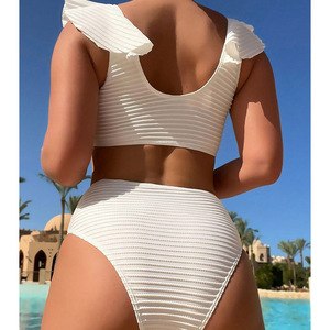 <span class=keywords><strong>Maillot</strong></span> <span class=keywords><strong>de</strong></span> <span class=keywords><strong>bain</strong></span> triangulaire en mousseline à taille haute, nouveauté 2025, style européen et américain, monochrome, à volants, pour la plage, vente chaude - Product Image 3