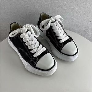 Zapatos de Lona con Cordones de Marca de Lujo al por Mayor, con <span class=keywords><strong>Suelas</strong></span> Gruesas, Diseño Ligero para Hombres y Mujeres, Zapatos Cómodos para Caminar - Product Image 6