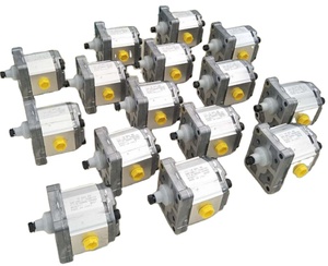 Pompe hydraulique DAN-FOSS SNP1NN SNP2NN SNP3NN/SEM1NN SEM2NN SKP2NN en stock - Product Image 1