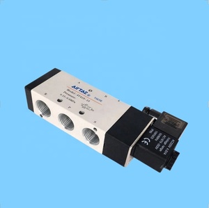Válvula Solenoide Neumática AirTAC 4V41015A 4V410-15 para Sistema de Automatización Hidráulica en Stock - Product Image 6